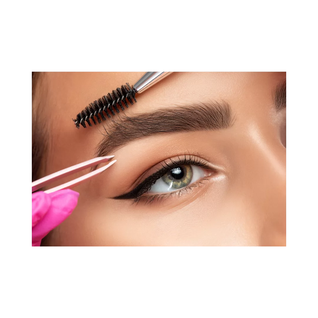  Eyelashes & Eyebrow treatments
